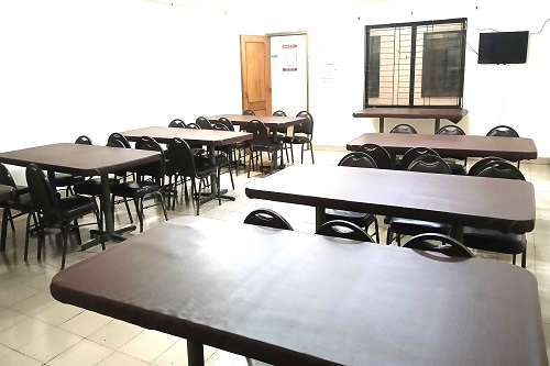 ডাইনিং রুম